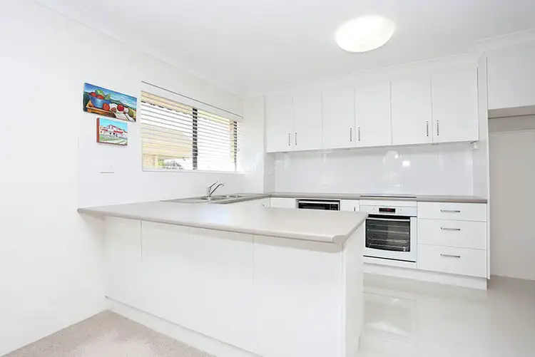 Second view of Homely unit listing, 5/7 Nicholson Close, Bellara QLD 4507