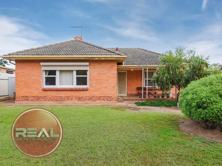 28 Shaftesbury Road, Elizabeth Vale SA 5112
