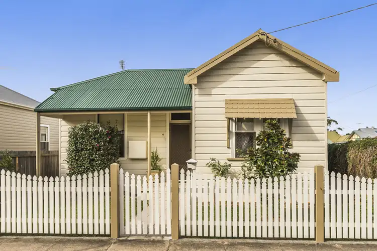 10 Rawson Street, Mayfield NSW 2304