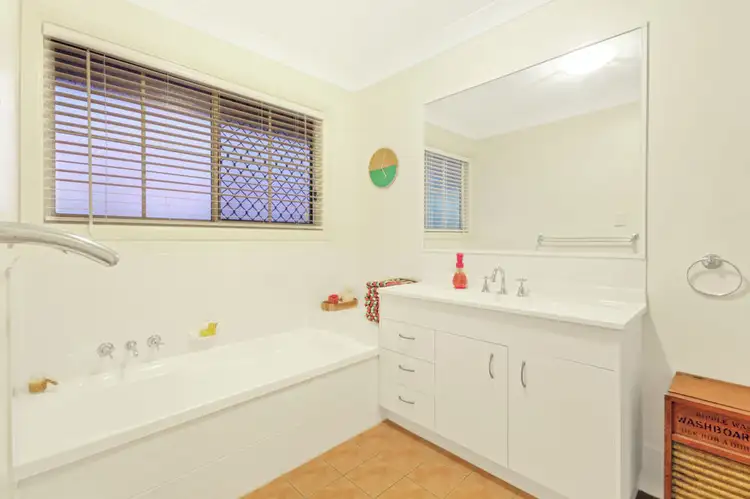 Sixth view of Homely house listing, 2 Macleay Street, Murrumba Downs QLD 4503