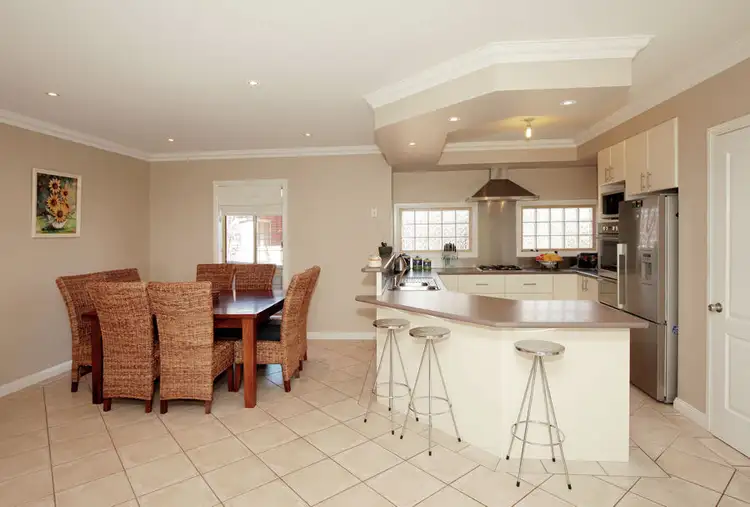 Sixth view of Homely house listing, 3 Ulandra Place, Estella NSW 2650