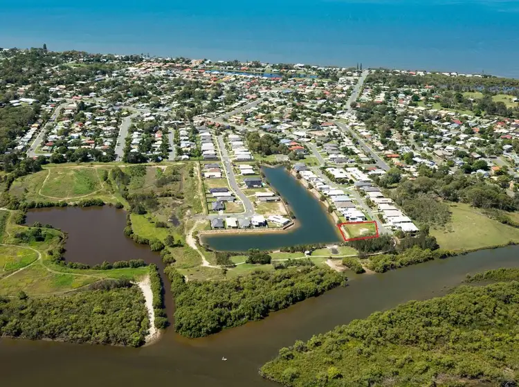 26 Coffey Court, Beachmere QLD 4510