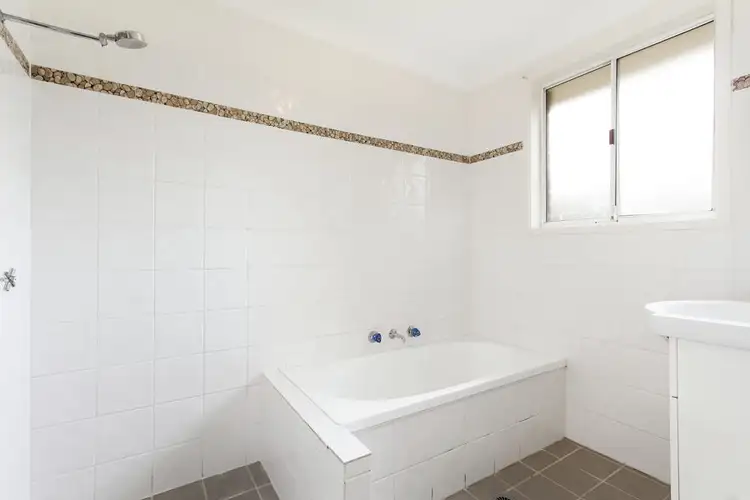 Sixth view of Homely house listing, 2 Mistletoe Avenue, Claremont Meadows NSW 2747
