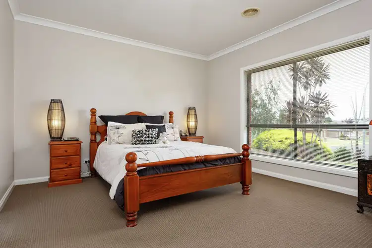 Sixth view of Homely house listing, 36 Yarrawah Crescent, Bourkelands NSW 2650