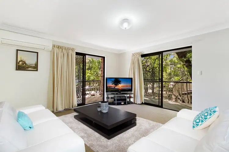 2/63 Macquarie Street, St Lucia QLD 4067