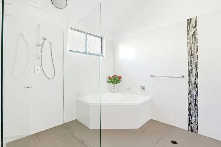 Fifth view of Homely house listing, 166 Bapaume Road, Holland Park West QLD 4121