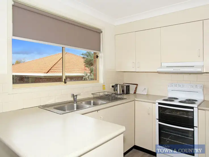 Fourth view of Homely block of units listing, 2 Fiona Place, Armidale NSW 2350