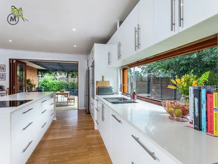 2 Redgrave St, Stafford Heights QLD 4053