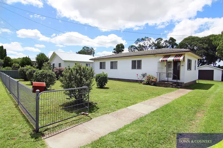 29 Mann Street, Armidale NSW 2350