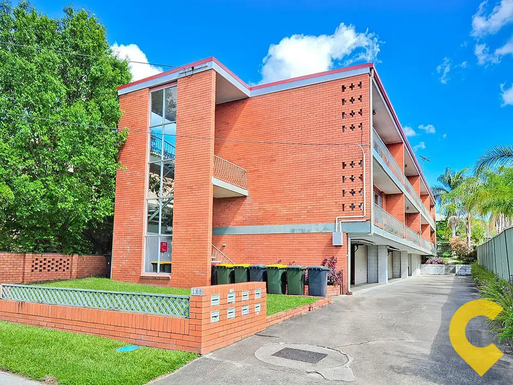 Main view of Homely unit listing, 1/126 Pembroke Road, Coorparoo QLD 4151