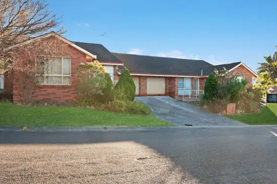Fourth view of Homely house listing, 26 Swindon Close, Lake Haven NSW 2263
