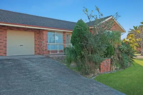 Fifth view of Homely house listing, 26 Swindon Close, Lake Haven NSW 2263