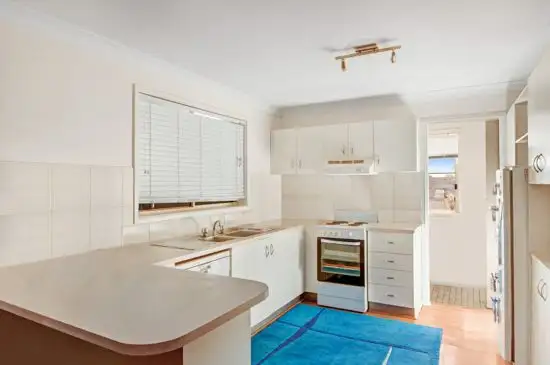 Sixth view of Homely house listing, 26 Swindon Close, Lake Haven NSW 2263