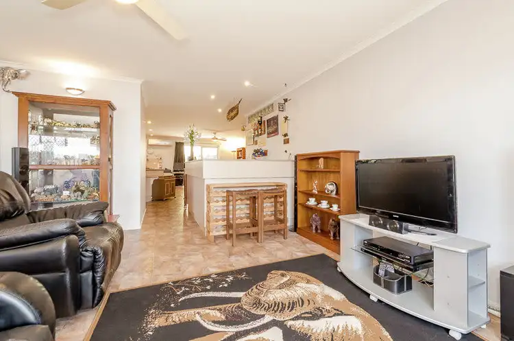 Seventh view of Homely house listing, 4 Carpentaria Close, Clinton QLD 4680