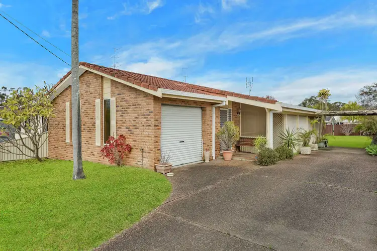 36 Moala Parade, Charmhaven NSW 2263