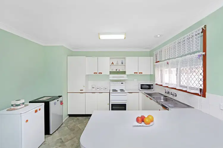 Third view of Homely house listing, 8/10 Moss Avenue, Toukley NSW 2263