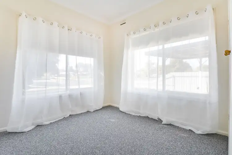 Third view of Homely unit listing, 1/280 Henry Street, Deniliquin NSW 2710