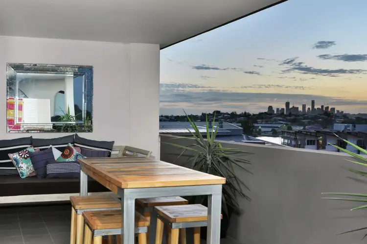 857/43 Hercules Street, Hamilton QLD 4007