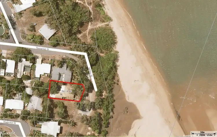 65 Willow Street, Holloways Beach QLD 4878