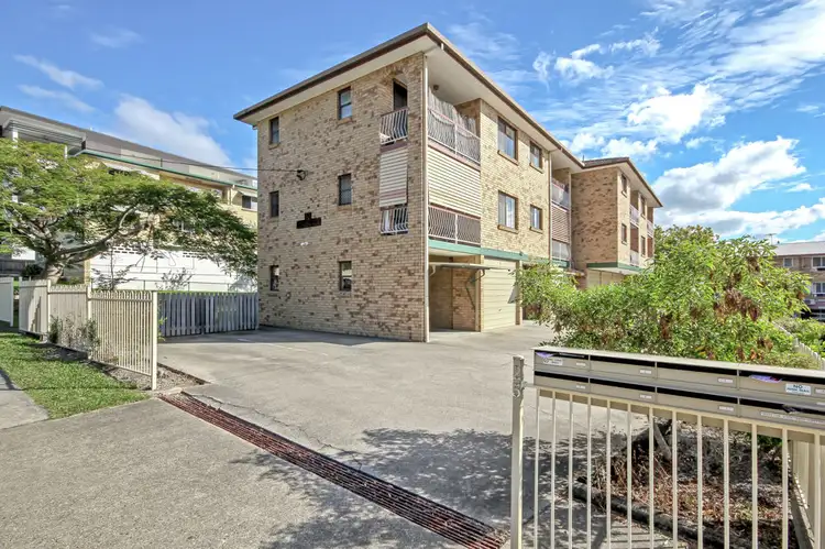 7/25 Atthow Parade, Nundah QLD 4012