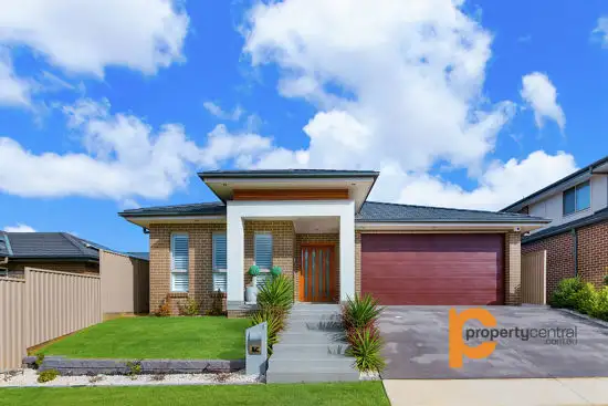 4 Patanga Crescent, Jordan Springs NSW 2747