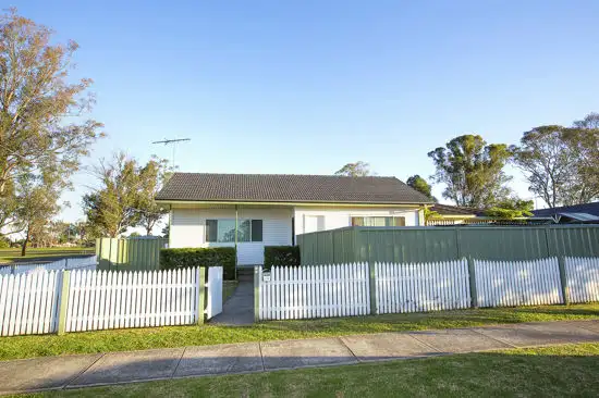 1/24 Eton Road, Cambridge Park NSW 2747