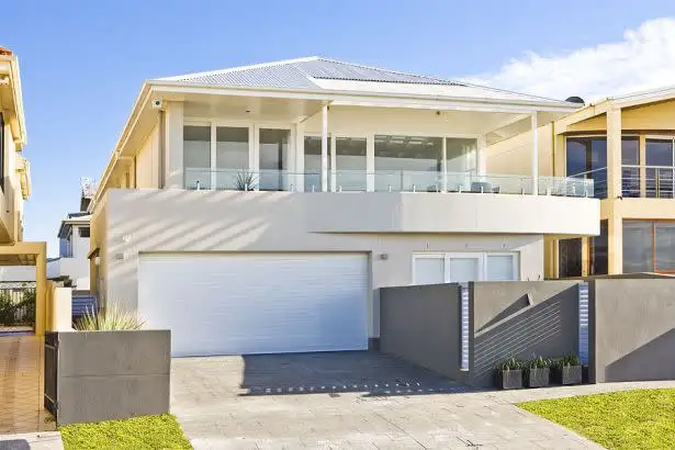 18 John Parade, Merewether NSW 2291