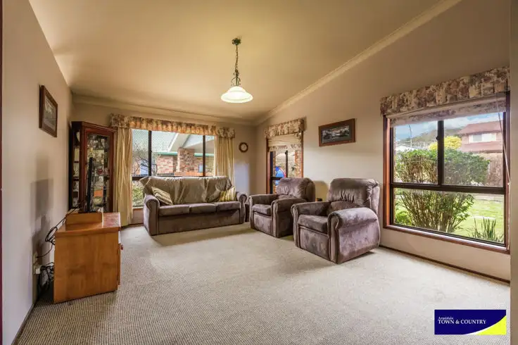 Fifth view of Homely house listing, 8 MacDonald Drive, Armidale NSW 2350