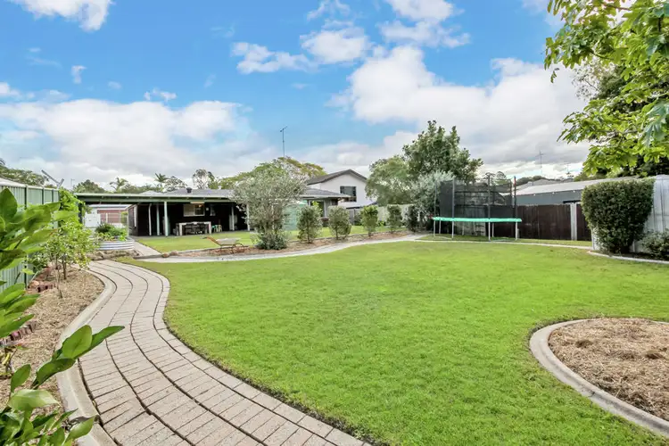 28 Cummin Street, Wishart QLD 4122