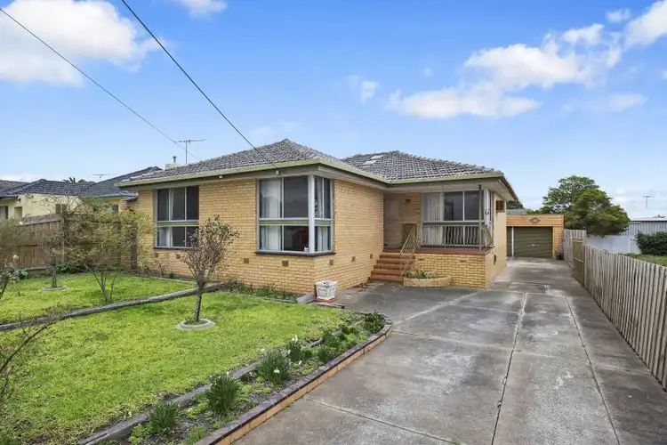 12 Braund Avenue, Bell Post Hill VIC 3215