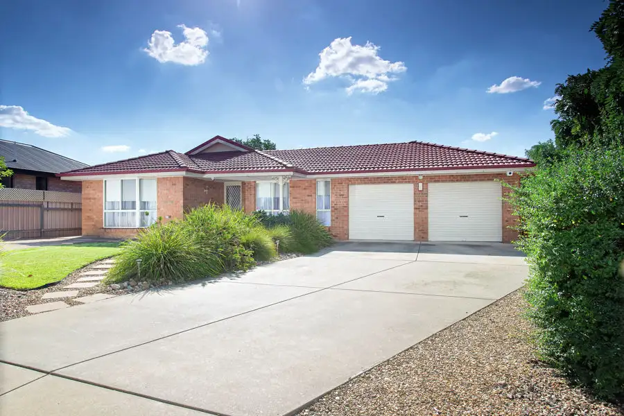 Main view of Homely house listing, 2 Woomera Place, Glenfield Park NSW 2650