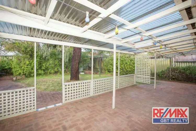 27 Lantana Cr, Dianella WA 6059