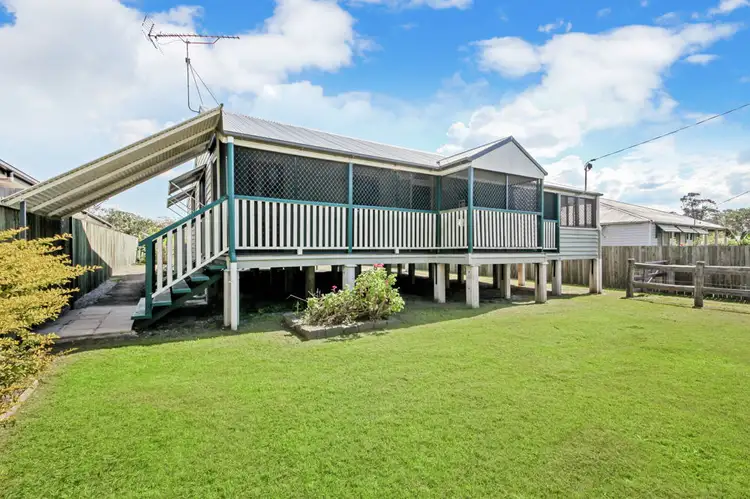 10 Hendy Street, Woodford QLD 4514