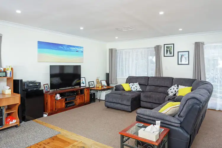 Second view of Homely house listing, 6 Lansdowne Avenue, Lake Albert NSW 2650