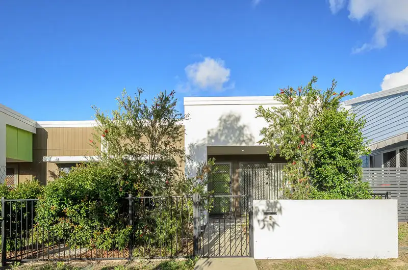 Main view of Homely townhouse listing, 3 Norla Street, Clinton QLD 4680