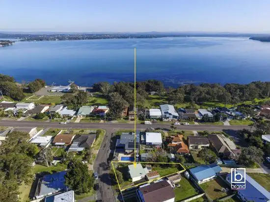 2 Second Avenue, Toukley NSW 2263