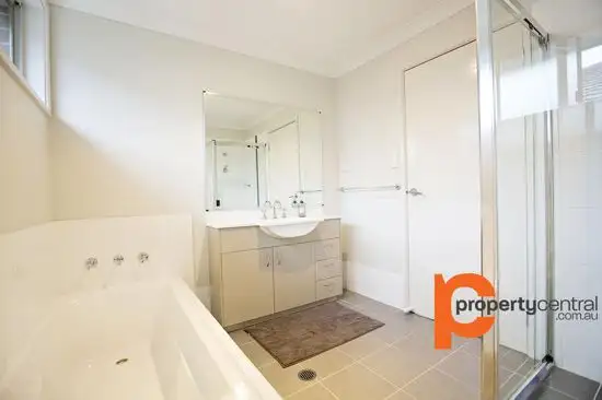 Sixth view of Homely house listing, 5 Sinclair Parade, Jordan Springs NSW 2747