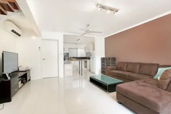 8/55-61 Mazlin Close, Edge Hill QLD 4870