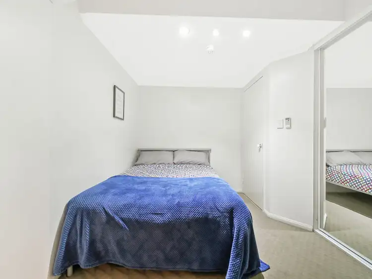 Sixth view of Homely unit listing, 6/16 Patrick Lane, Toowong QLD 4066