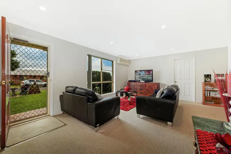 Fifth view of Homely house listing, 8 Donna Court, Kearneys Spring QLD 4350