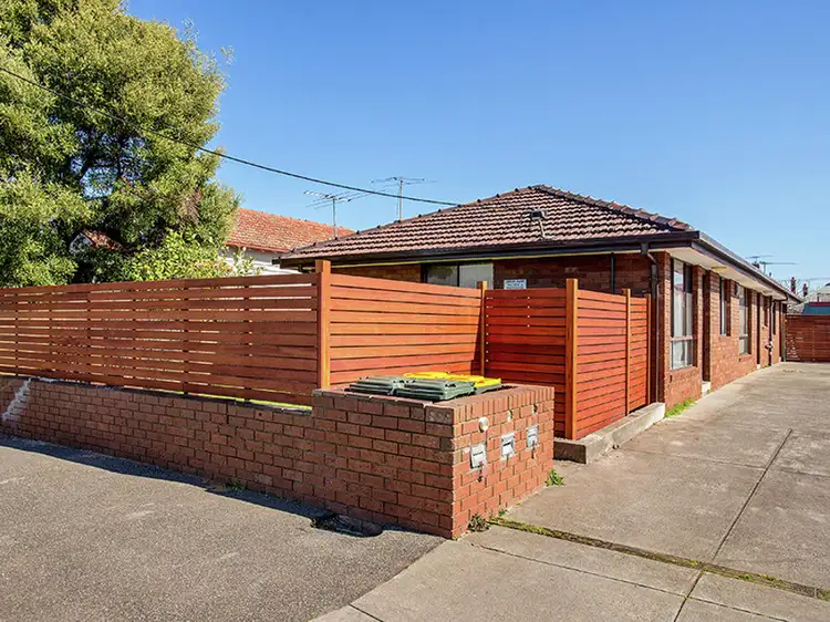 2/7 Ford Street, Brunswick VIC 3056