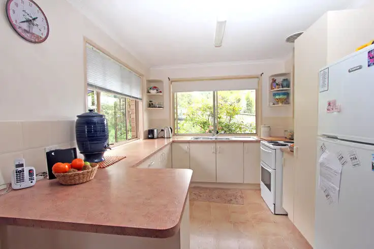 30 Hakea Avenue, Maleny QLD 4552