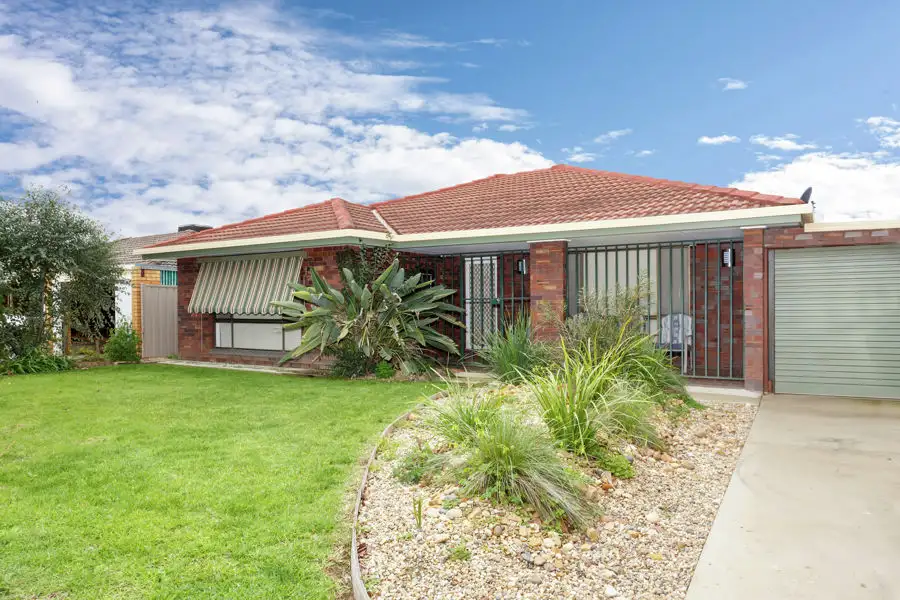 Main view of Homely house listing, 11 Pinaroo Drive, Glenfield Park NSW 2650