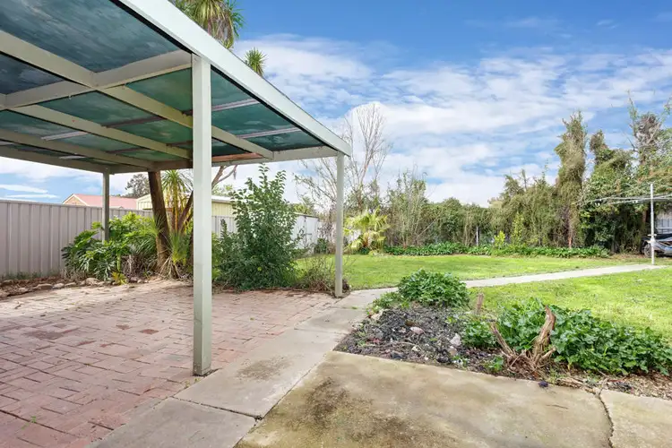 Seventh view of Homely house listing, 11 Pinaroo Drive, Glenfield Park NSW 2650