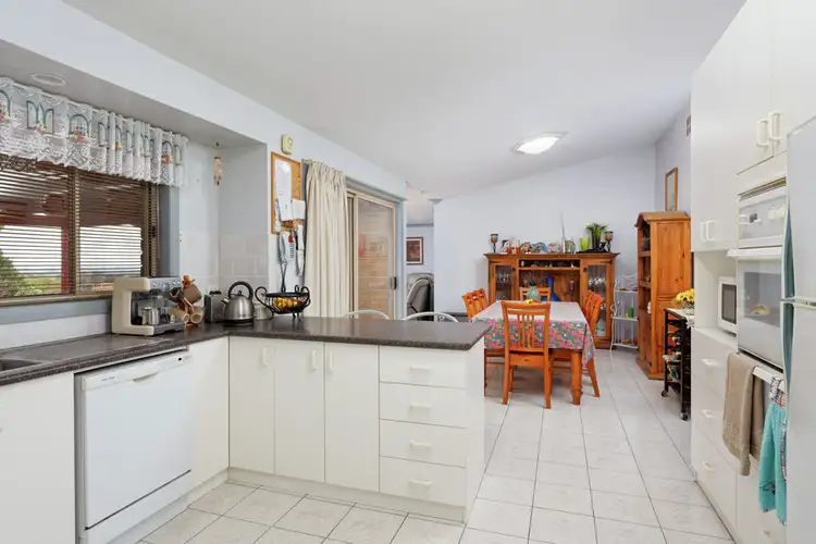 Fifth view of Homely house listing, 1 Ellwood Close, Bourkelands NSW 2650