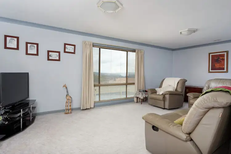 Seventh view of Homely house listing, 1 Ellwood Close, Bourkelands NSW 2650