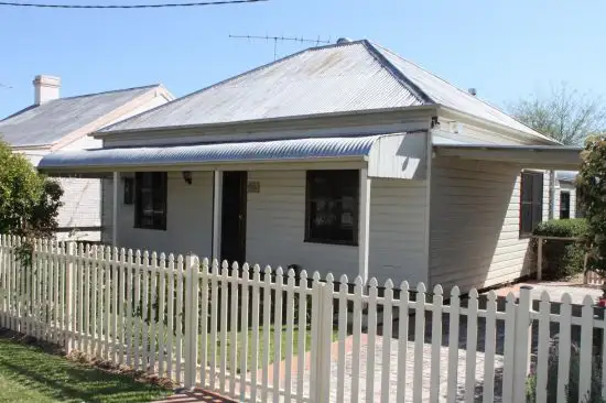 33 Park Street, Scone NSW 2337