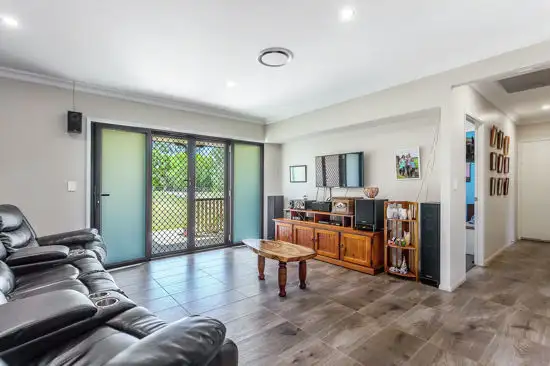 Fifth view of Homely house listing, 10 Evelyn Court, Helidon Spa QLD 4344
