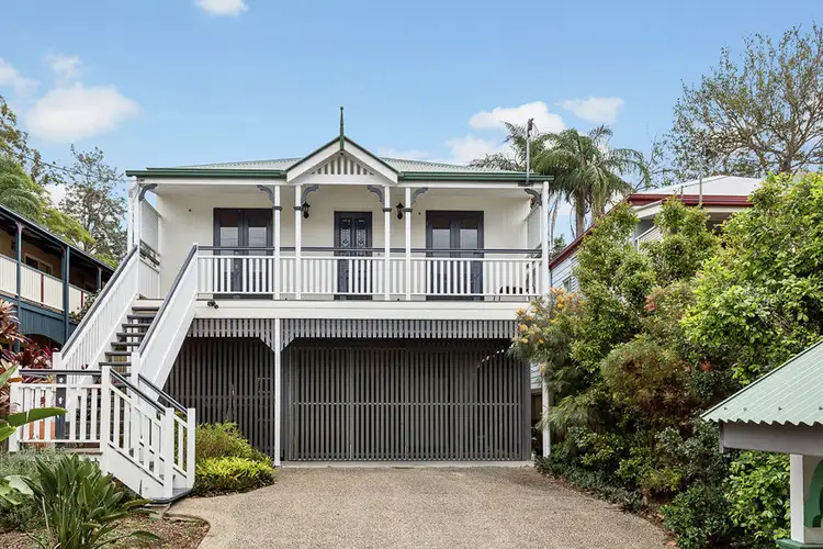 7 Victoria Avenue, Chelmer QLD 4068