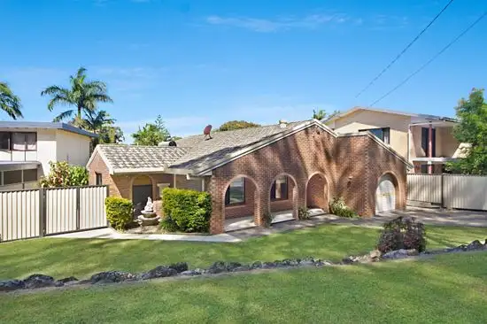 35 Inlet Drive, Tweed Heads West NSW 2485